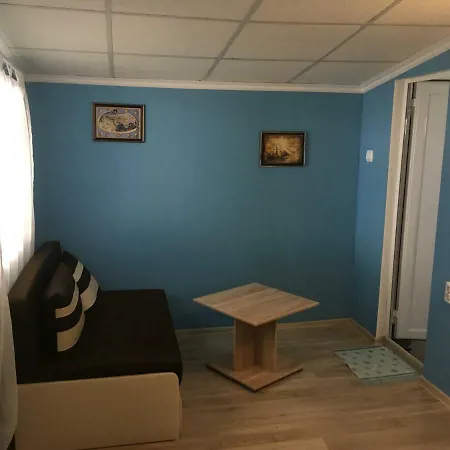 Бунгала Ивон Равда Vendégház *
